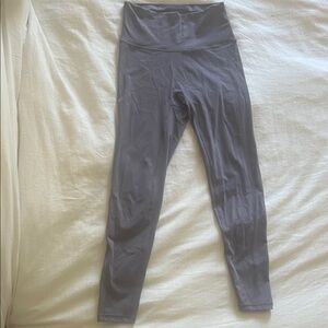 High-Waisted Light Purple Leggings